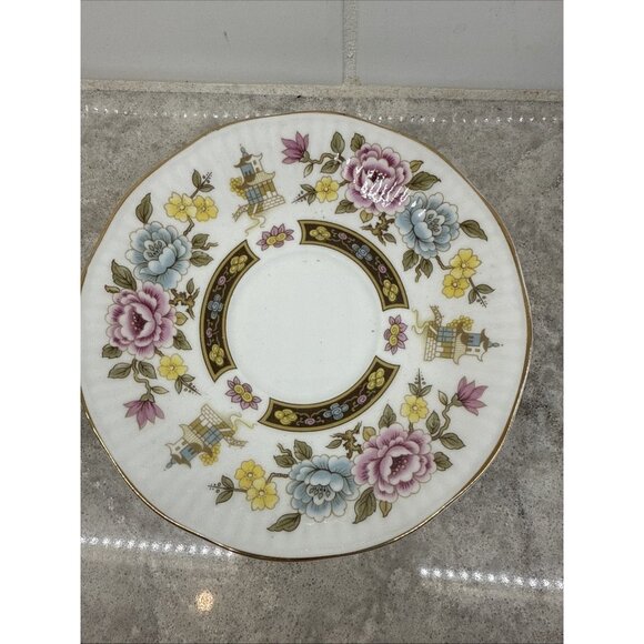 Rosina Queen's Cathay Teacup and Saucer Bone China England Excellent Condition - Picture 10 of 11